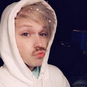 Meet your Posher, Forrest